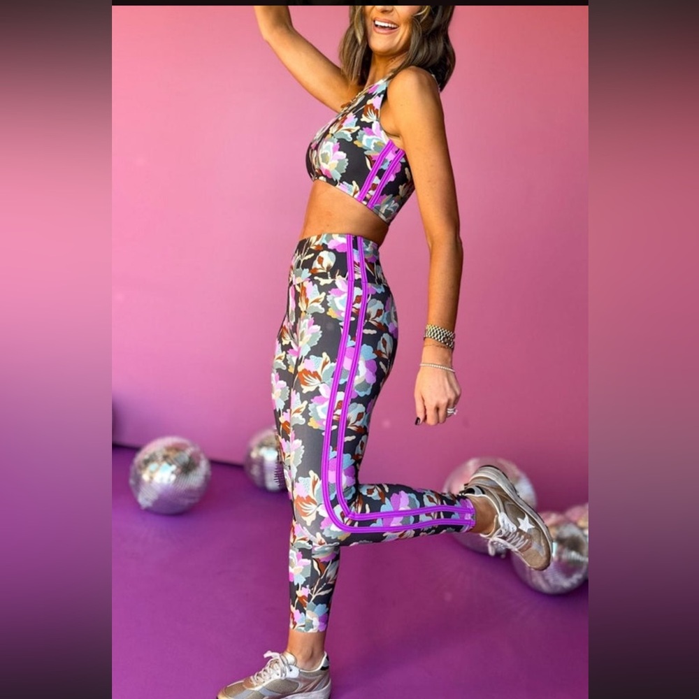 Floral Print Women's Leggings & Sports Bra